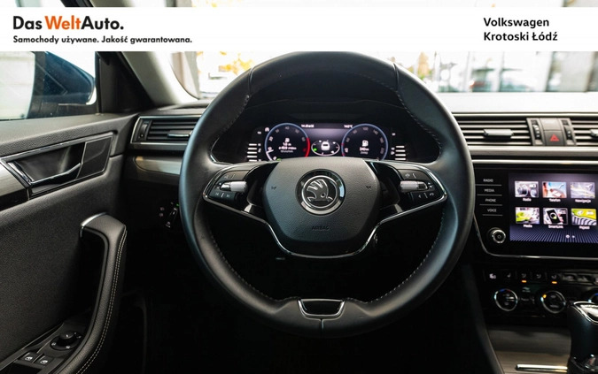 Skoda Superb cena 119900 przebieg: 18422, rok produkcji 2022 z Łódź małe 781